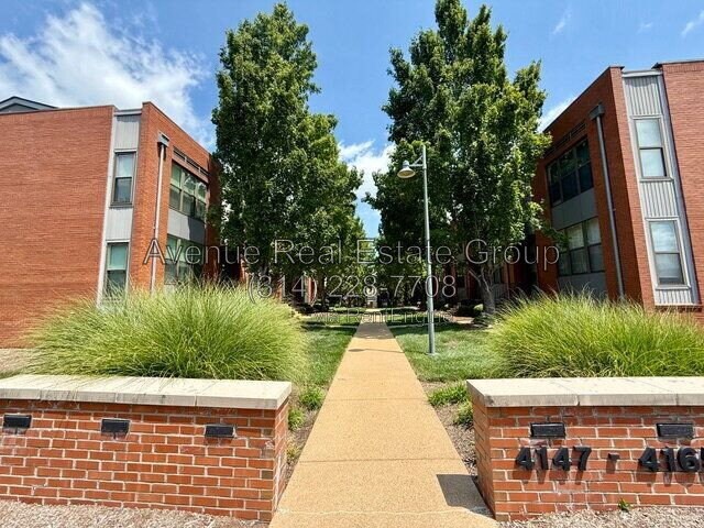 Foto del edificio - 4153 McPherson Ave