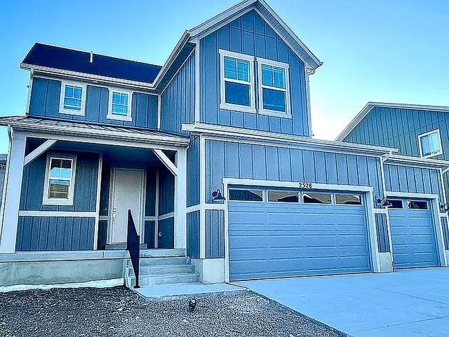 Building Photo - 2528 N Wildflower Ln