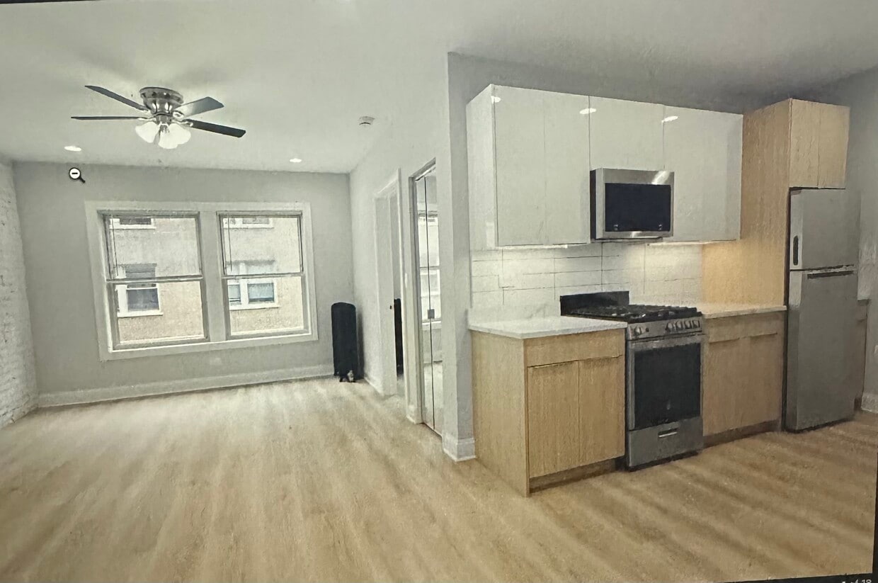 Primary Photo - 1633 W Chase Ave