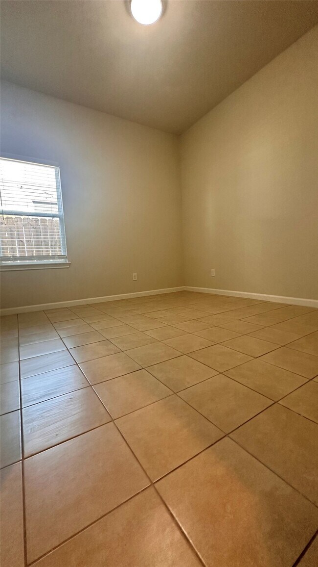 Foto del edificio - 8310 Williamsdell St