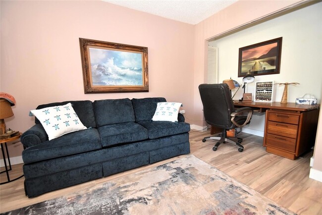 Building Photo - 1627 Boathouse Cir