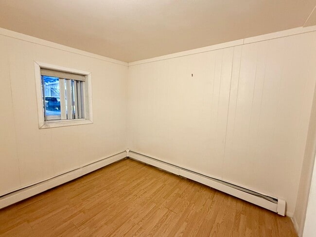 Foto del edificio - 612 College Rd