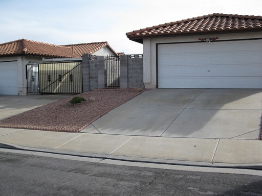 Building Photo - 382 Dooley Dr
