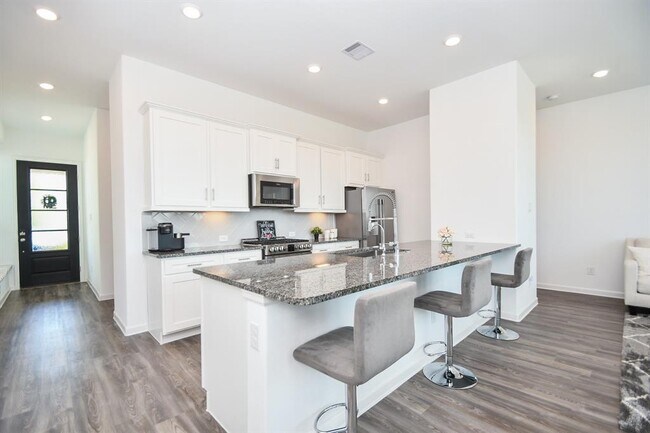 Building Photo - 22650 Sutherland Bend Ln