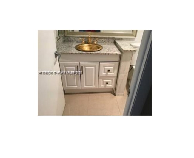 Foto del edificio - 2431 SW 82nd Ave