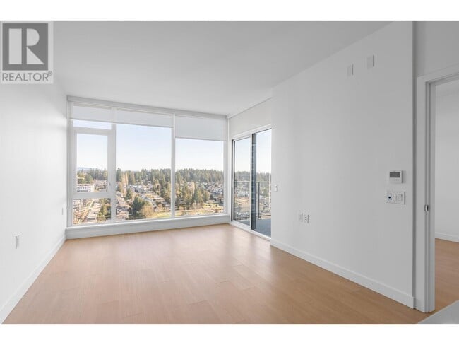 Building Photo - 699-2699 Whiting Way
