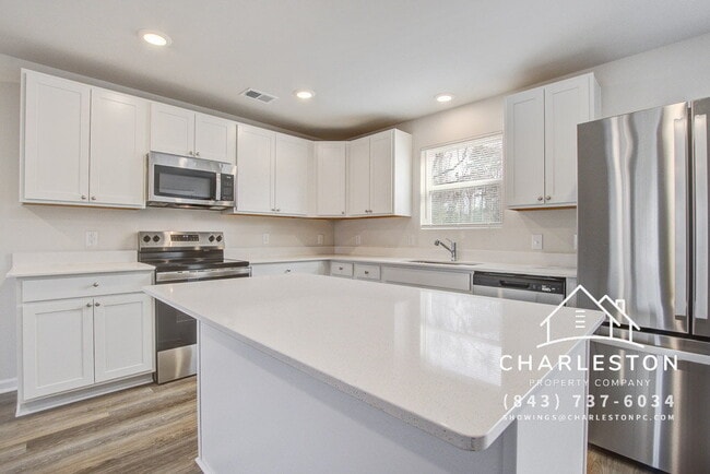 Building Photo - 4111 Rising Tide Dr