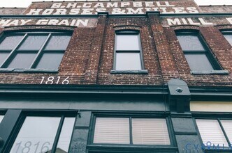 Building Photo - 1806 E Franklin St