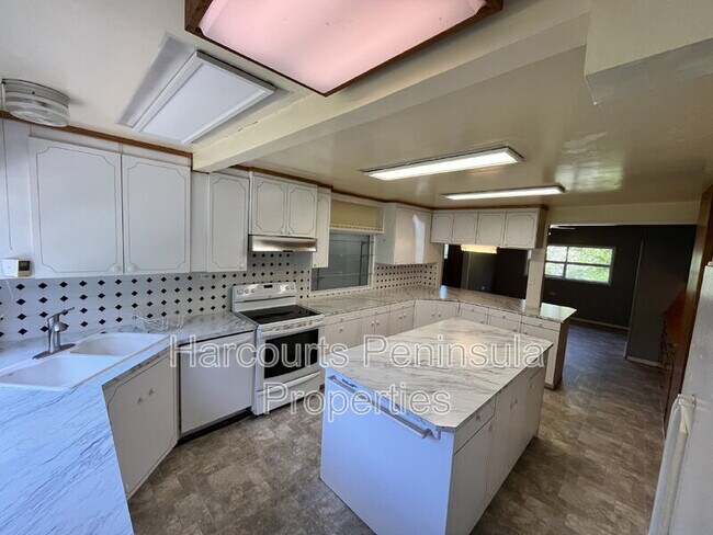 Foto del edificio - 8339 State Hwy 303 NE