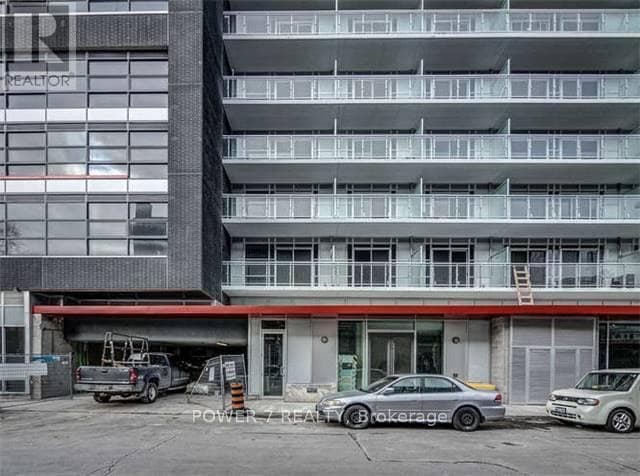 Building Photo - 10 Willison Square