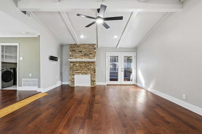 Foto del edificio - 10903 Mellow Ln