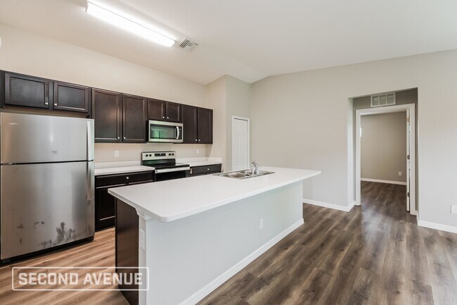 Foto del edificio - 1811 NW 15th Ave