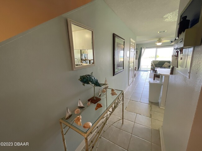 Building Photo - 2470 Ocean Shore Blvd