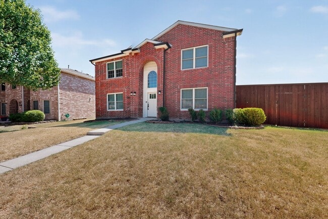 Building Photo - 1410 Thistle Cir