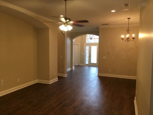 Building Photo - 4632 Peele St