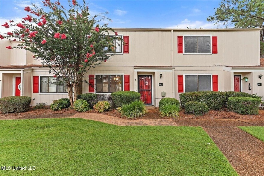 Photo - 167 Lakebend Circle Unit