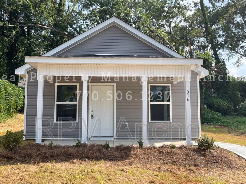 316 E Tinsley St, Griffin, GA 30223 House Rental in Griffin, GA