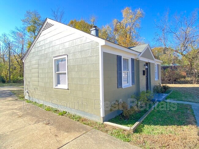Building Photo - 331 Dixie Rd