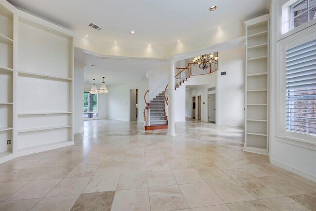 Foto del edificio - 3105 Lacevine Ln