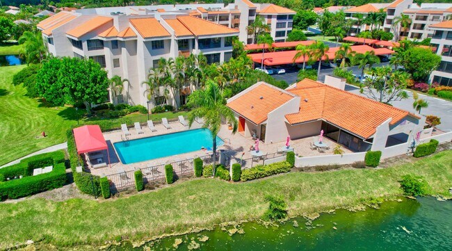 Foto del edificio - 7484 La Paz Blvd