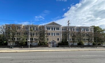 Building Photo - 5170 Washington St