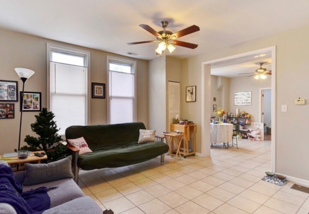 Foto principal - 2300 W 21st Pl
