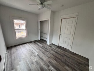 Building Photo - 156 Waterville St
