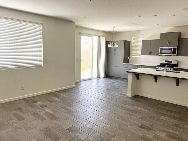 Foto del edificio - 3 br, 2.5 bath House - 3747 Parkstone Way