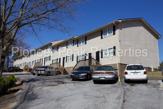 Foto del edificio - 7655 Austin Dr