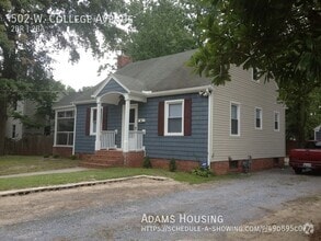 Building Photo - 502 W College Ave