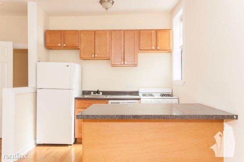 Foto principal - 714 W Barry Ave
