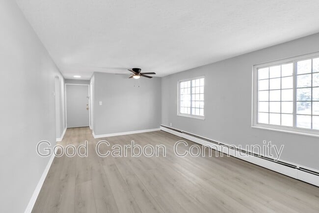 Building Photo - 321 Beattie Ave