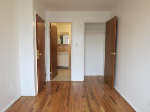 Foto del edificio - 795 St Johns Pl