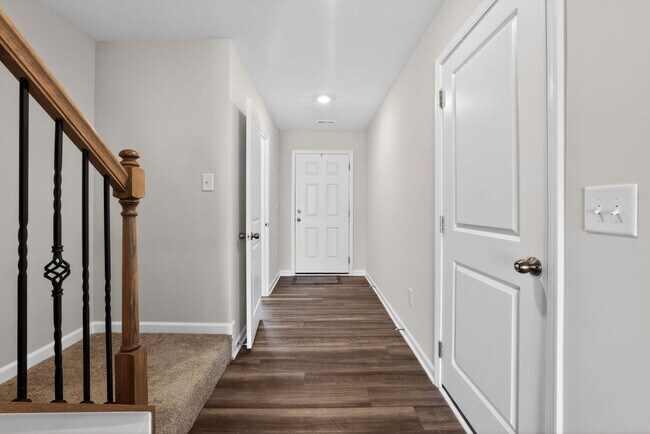 Foto del edificio - 1406 Cattleman Acres Dr