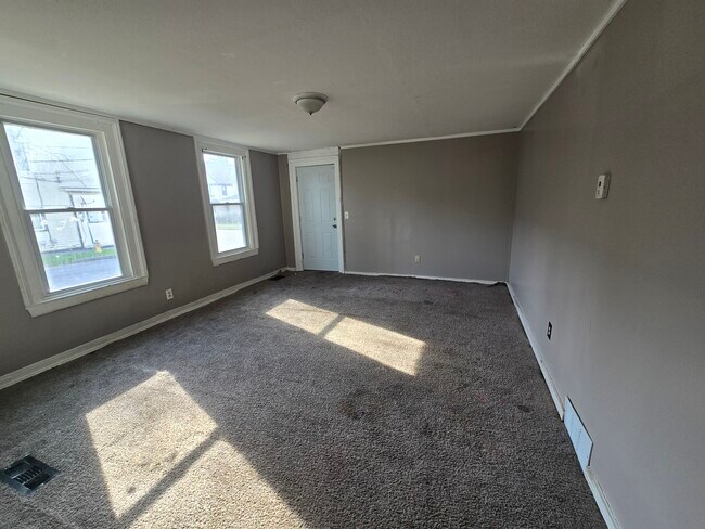 Foto del edificio - 544 Emerson St