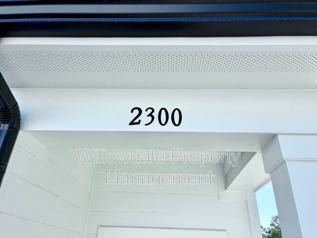 Foto del edificio - 2300 Oakwood Mdws Ct