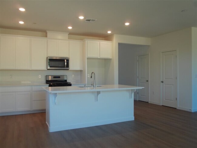 Foto del edificio - 1339 Kensington Dr