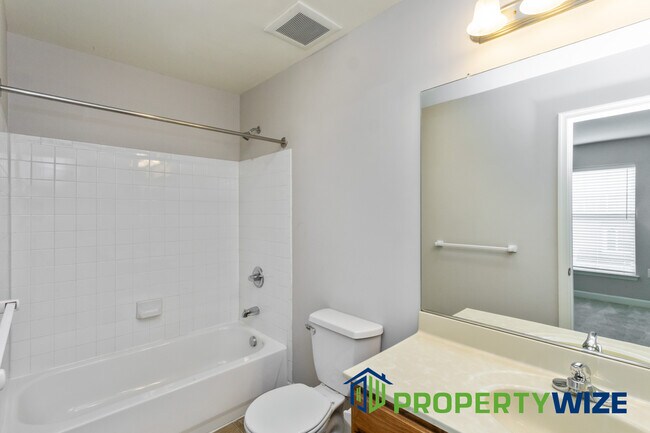 Foto del edificio - 4128 Orchard Ridge Blvd