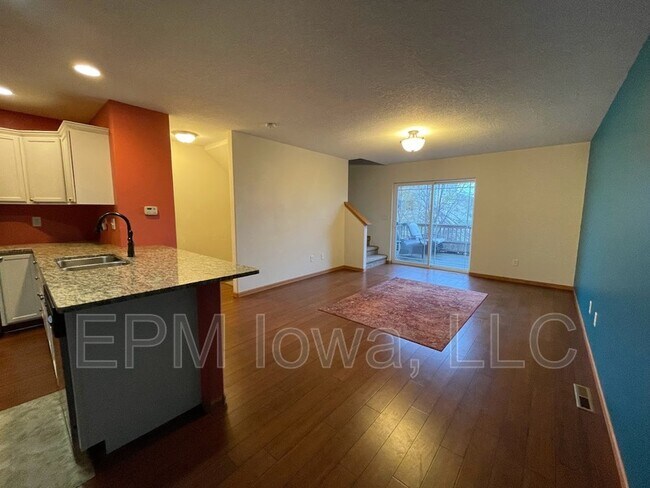 Building Photo - 5841 Muirfield Dr SW