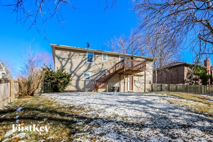 Building Photo - 6724 NW Hidden Valley Rd