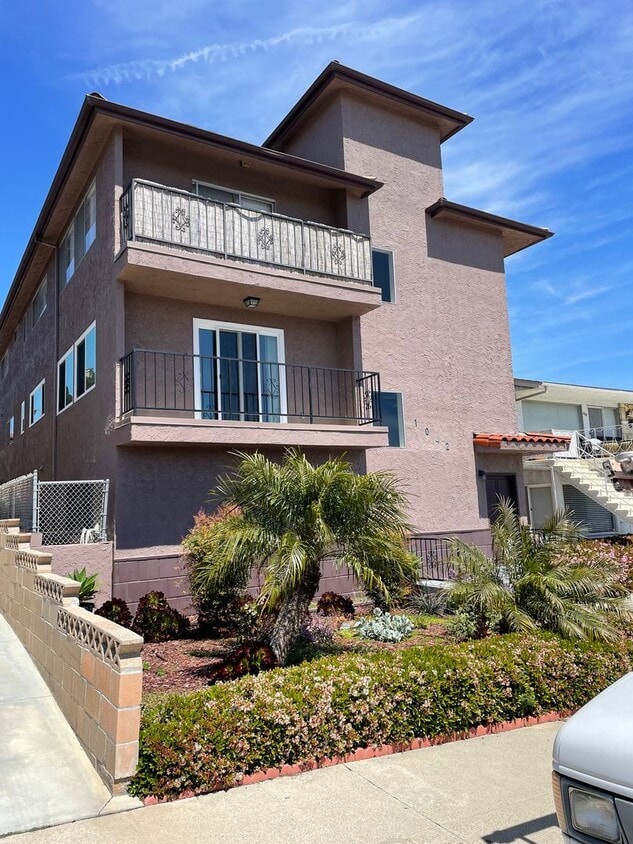 Open and Spacious 2 Bedroom, 1 Bathroom Apartment in San Pedro - Open and Spacious 2 Bedroom, 1 Bathroom Apartment in San Pedro