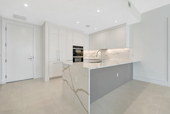 Foto del edificio - 220 Lake Shore Dr