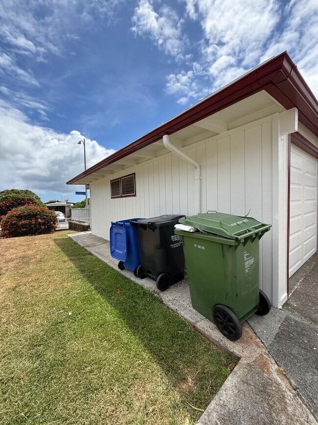 Foto del edificio - Single family home in Hawaii Kai