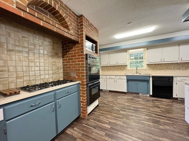 Foto del edificio - 3640 N Walnut St