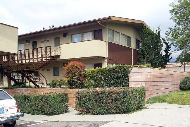 Alternate Building Photo - Avenue A  Apartments