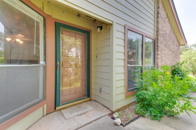 Foto del edificio - 13341 Water Oak Ln