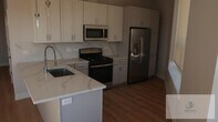 Foto principal - 2 bedroom in CHICAGO IL 60630