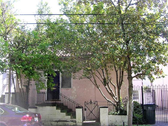 Building Photo - 1509 Polymnia St