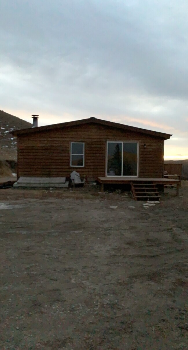 Foto del edificio - 80 Lovins Ln