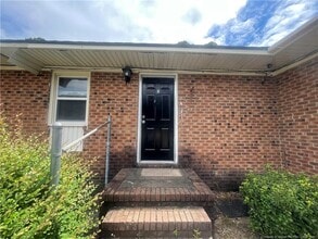Building Photo - 4956 Fieldcrest Dr